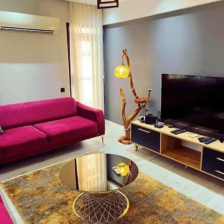 Stylish Close To The Old Town&beach Daire
